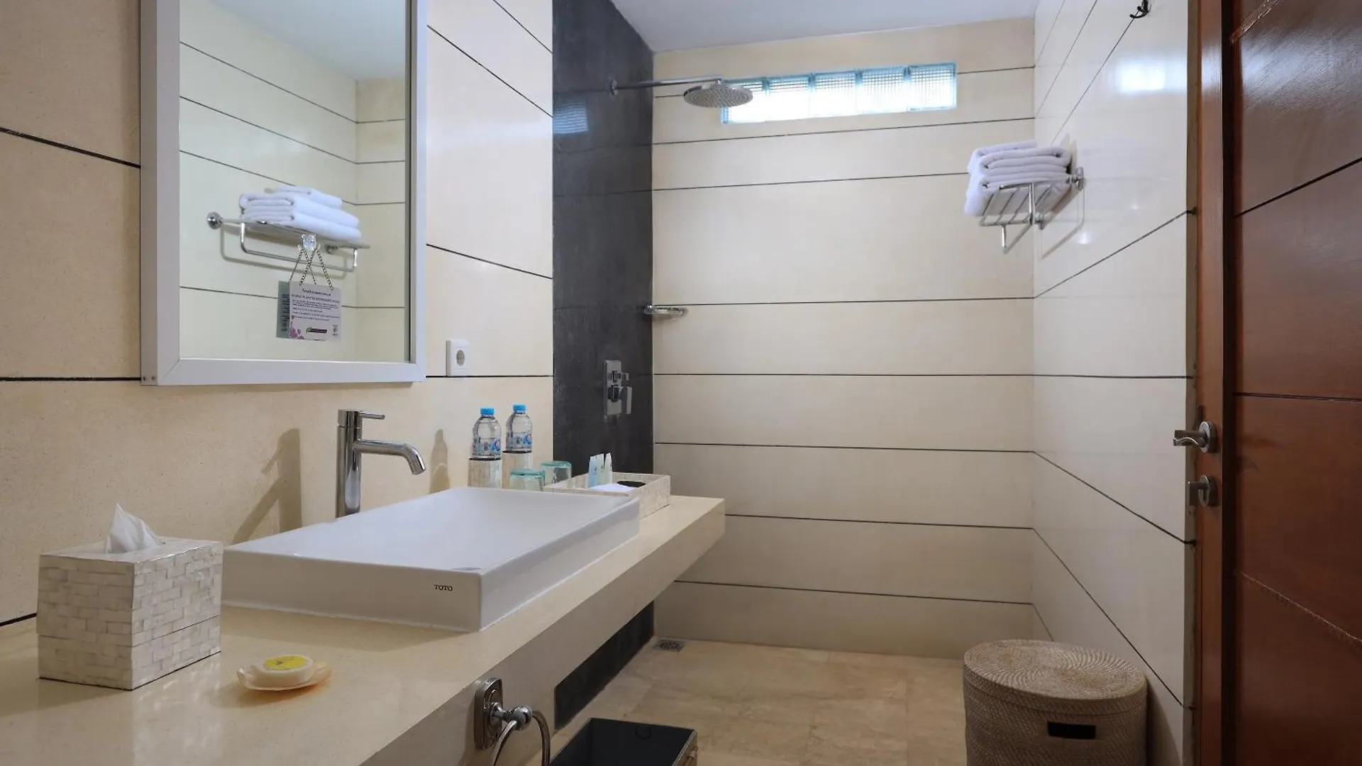 Amadea Resort & Villas Seminyak 4*,